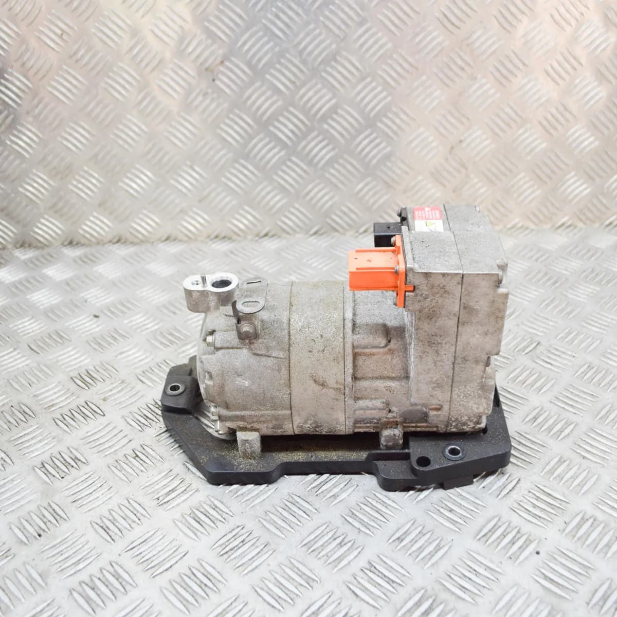 VOLKSWAGEN ID.3 E11 Pro Air Con Compressor Pump 1EA820807B 1EA816797F 107kw 2021