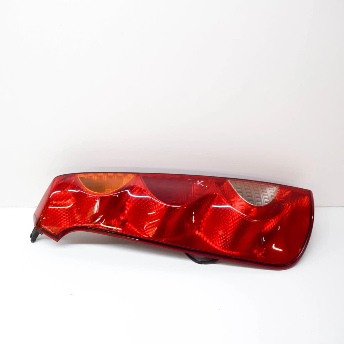 NISSAN NOTE E11 Rear Left Taillight 220-16752 1.4 Petrol 65kw 2008