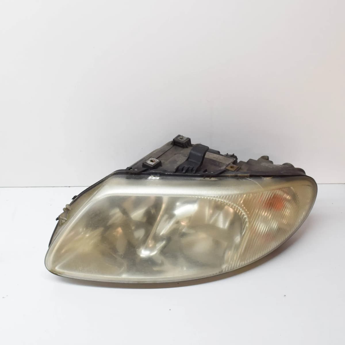 CHRYSLER VOYAGER MK4 Front Left Headlight 04857703ABD 04857703AB LHD 2003