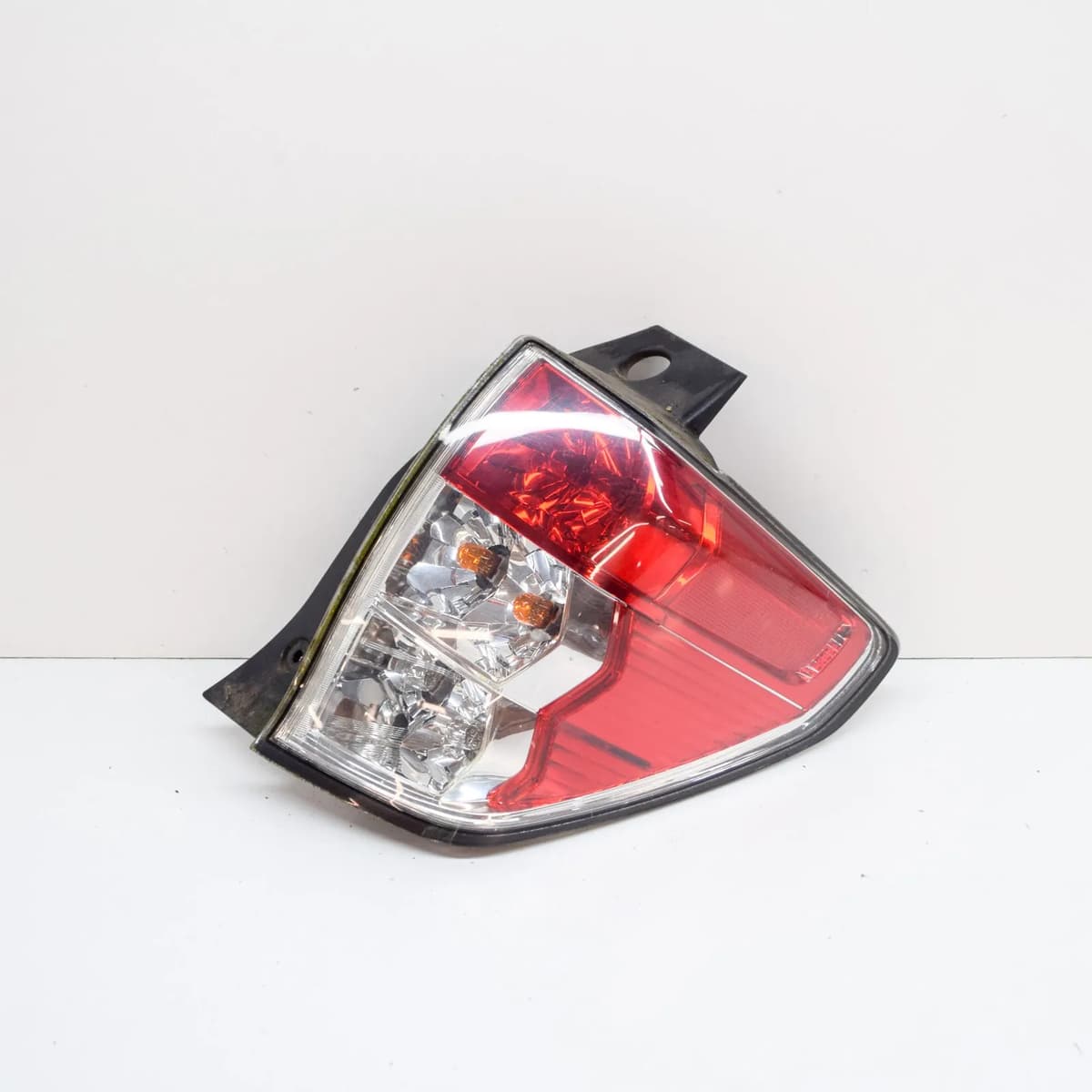 SUBARU FORESTER SH Rear Right Side Taillight 2.00 Diesel 108kw 2009