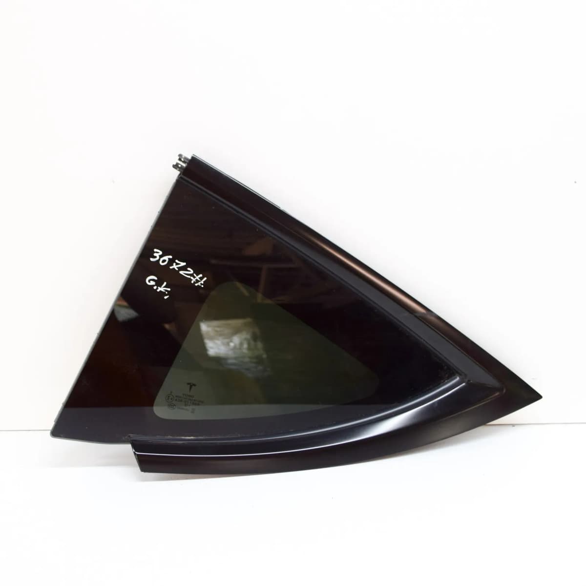 TESLA MODEL Y Rear Left Quarter Window Glass 43R-011569 1600808-00-A 2022 AS3