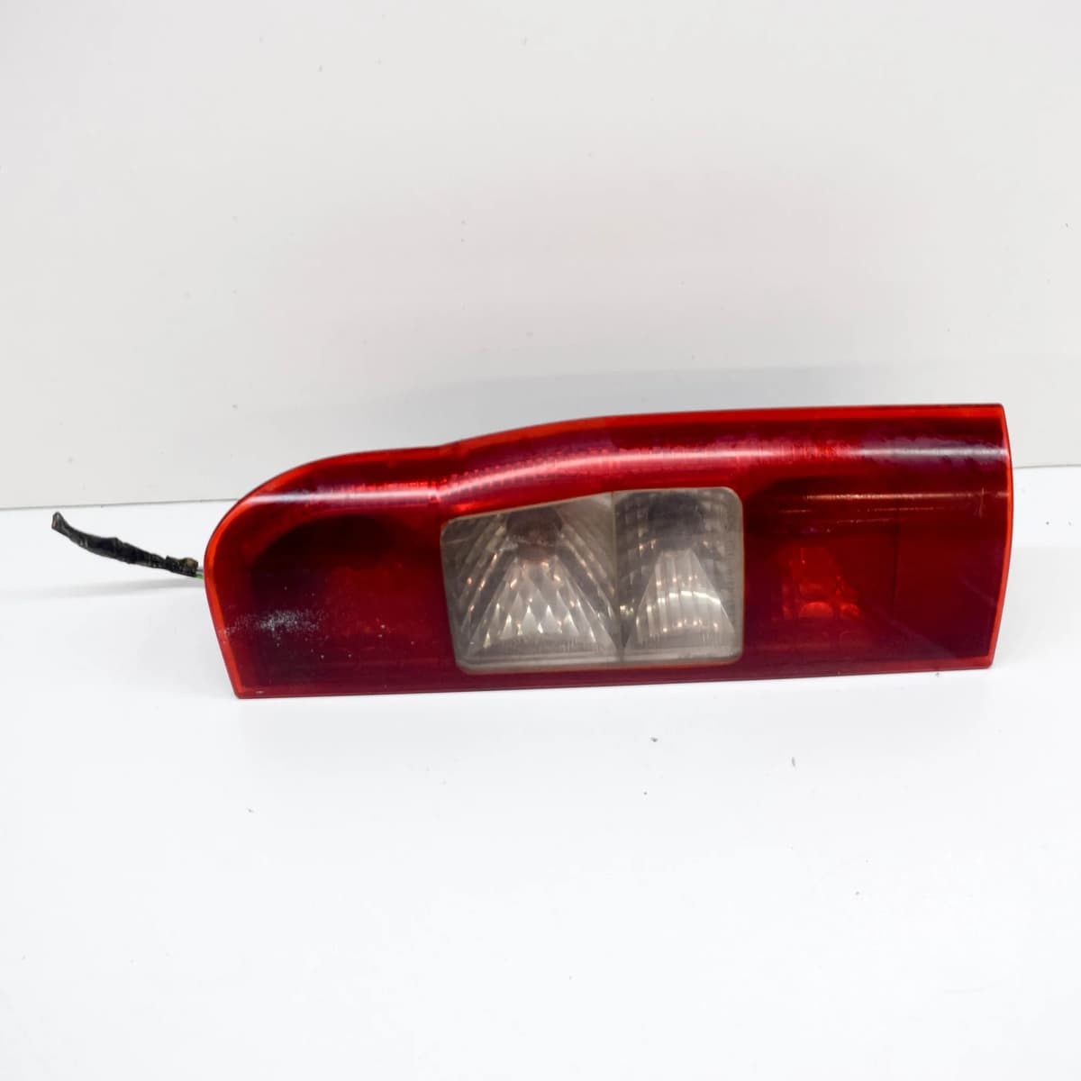 FORD TRANSIT Furgon MK3 Rear Right Taillight 2.2 Diesel 85kw 2010