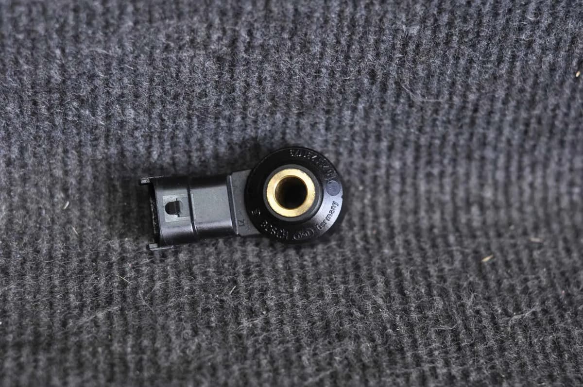 PORSCHE 911 Cabrio 997 2012 Camshaft Position Sensor 261231173