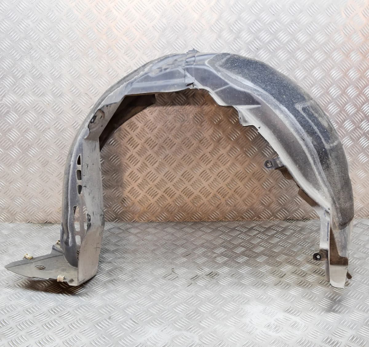BMW i3 I01 s Electric Rear Left Inner Fender Lining 7394079 2018