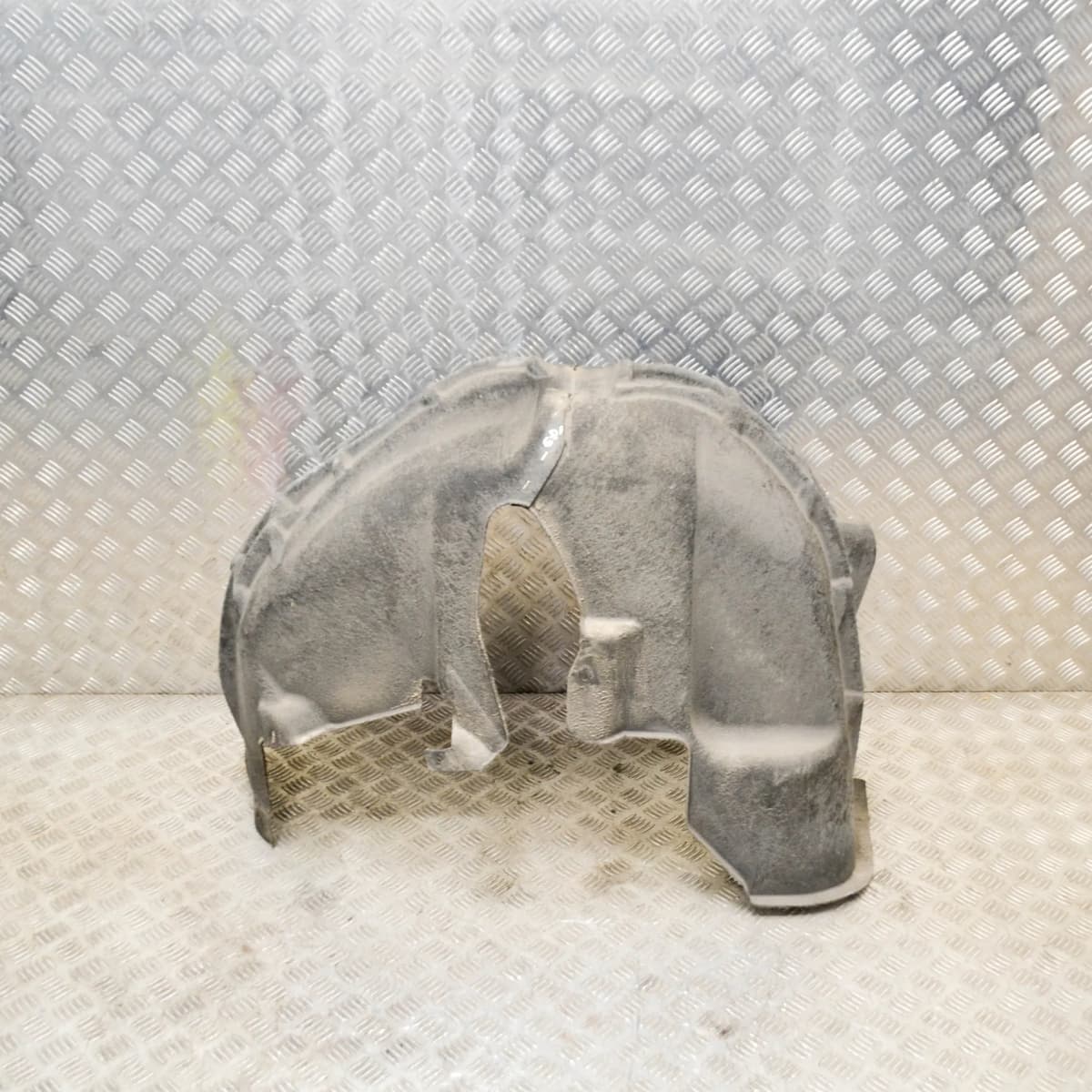 AUDI Q3 8U Rear Right Inner Fender 8U0810172A 2.0 Diesel 130kw 2013