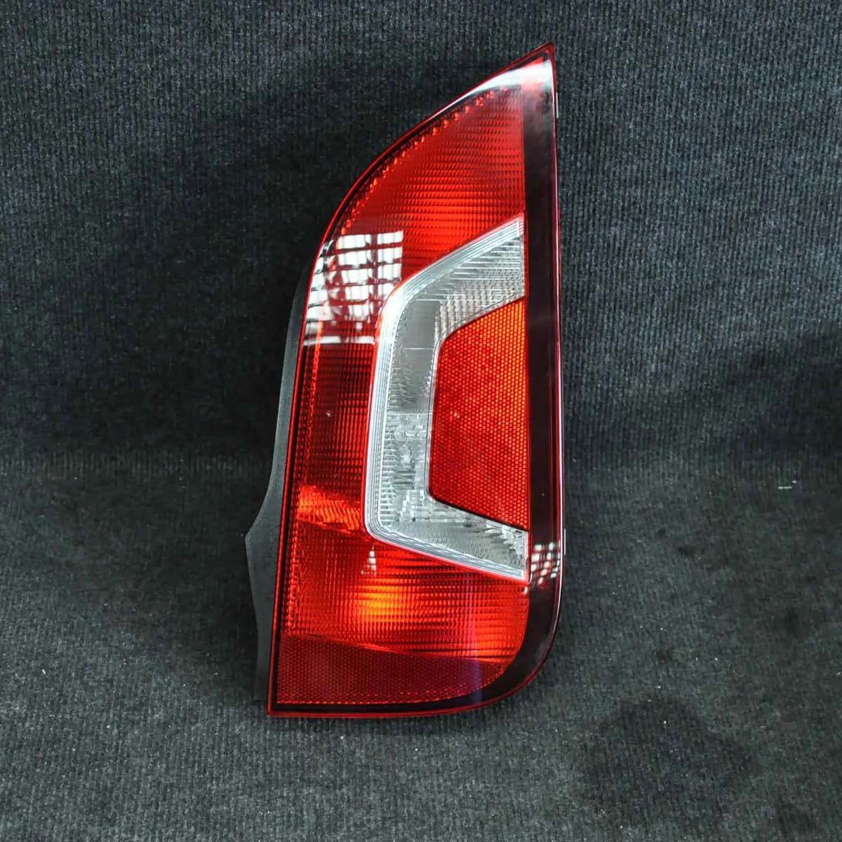 VW UP 121, 122, BL1, BL2 2015 Rear Right Tail Light  1S0945258