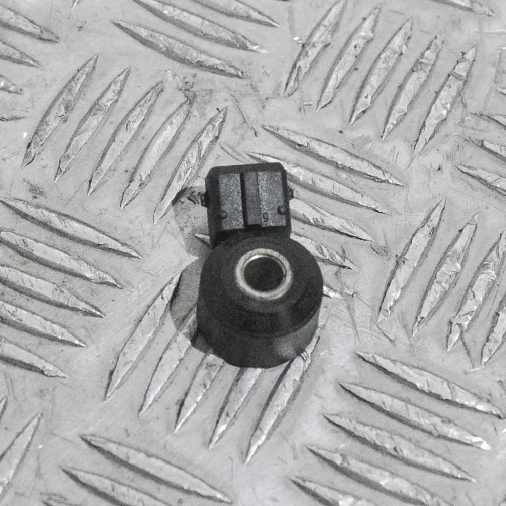NISSAN NOTE E12 2010 Camshaft Position Sensor S119337-001