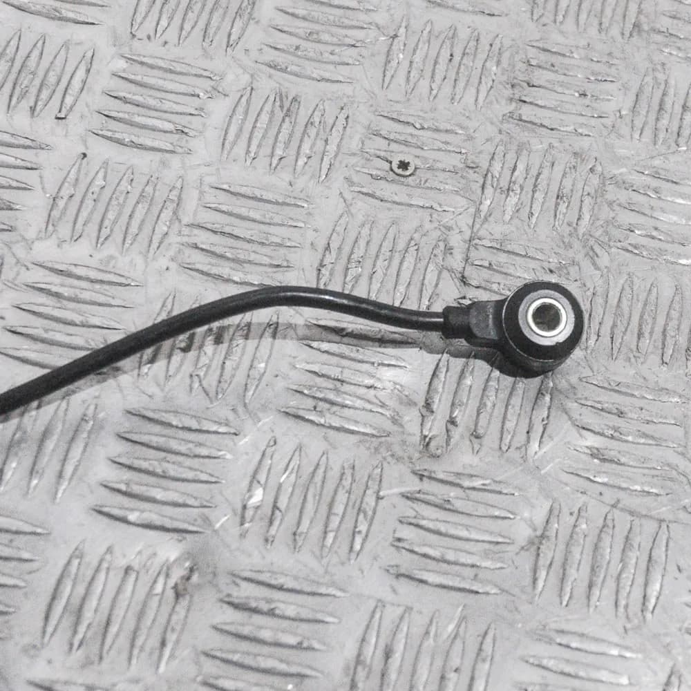 FORD FIESTA VI 2015 Camshaft Position Sensor 98MF-12A699-BA