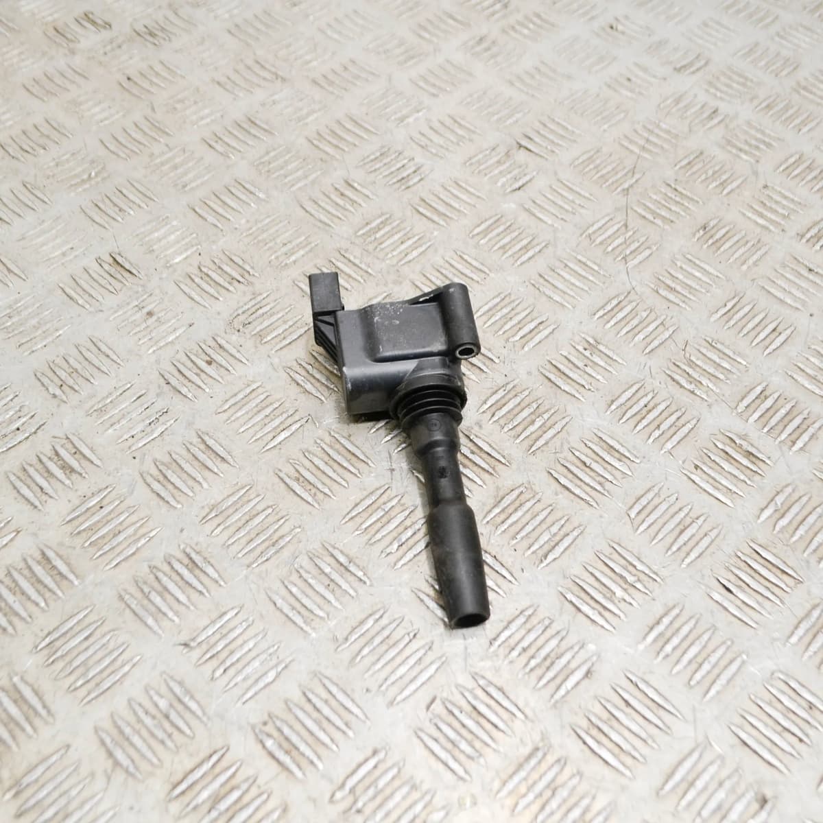 VOLKSWAGEN GOLF MK7 Ignition Coil 05E905110 77640004 1.5 Petrol 110kw 2019