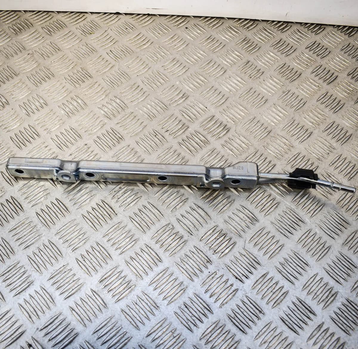 LEXUS NX _Z1_ 2014 Fuel Rail