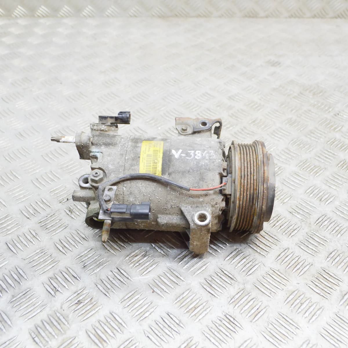 FORD FIESTA MK6 WT A/C Air Condition Pump C1B1-19D629-AG 1.0 Petrol 92kw 2014