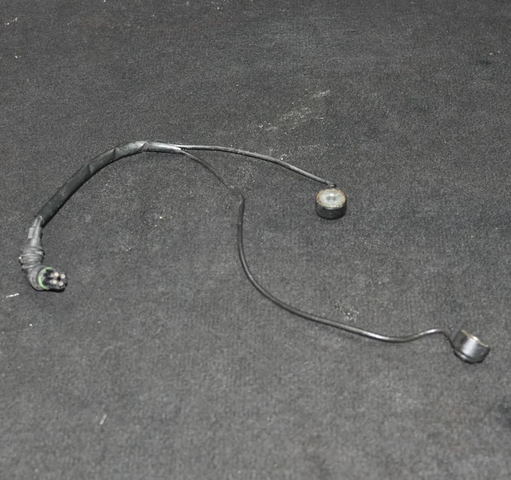 BMW 7 E65, E66, E67 2003 Camshaft Position Sensor 2612311361709310