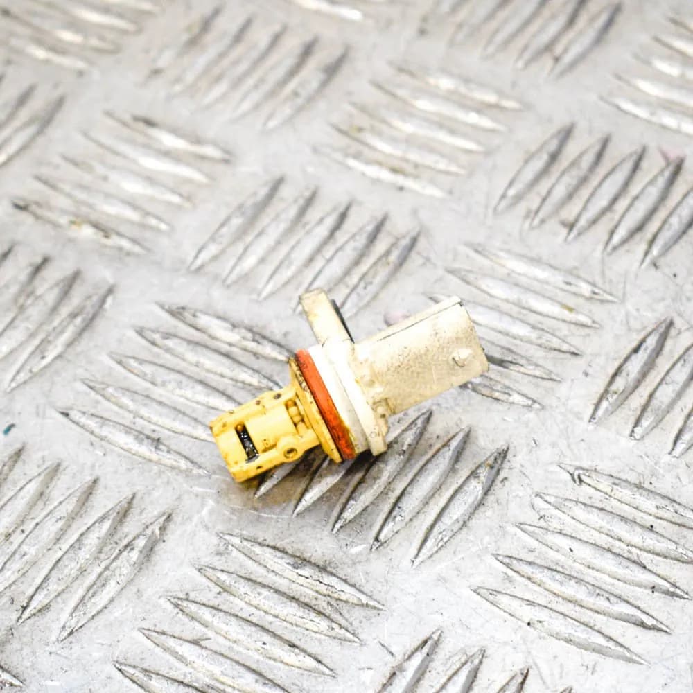 OPEL CORSA D 2011 Camshaft Position Sensor 55566932
