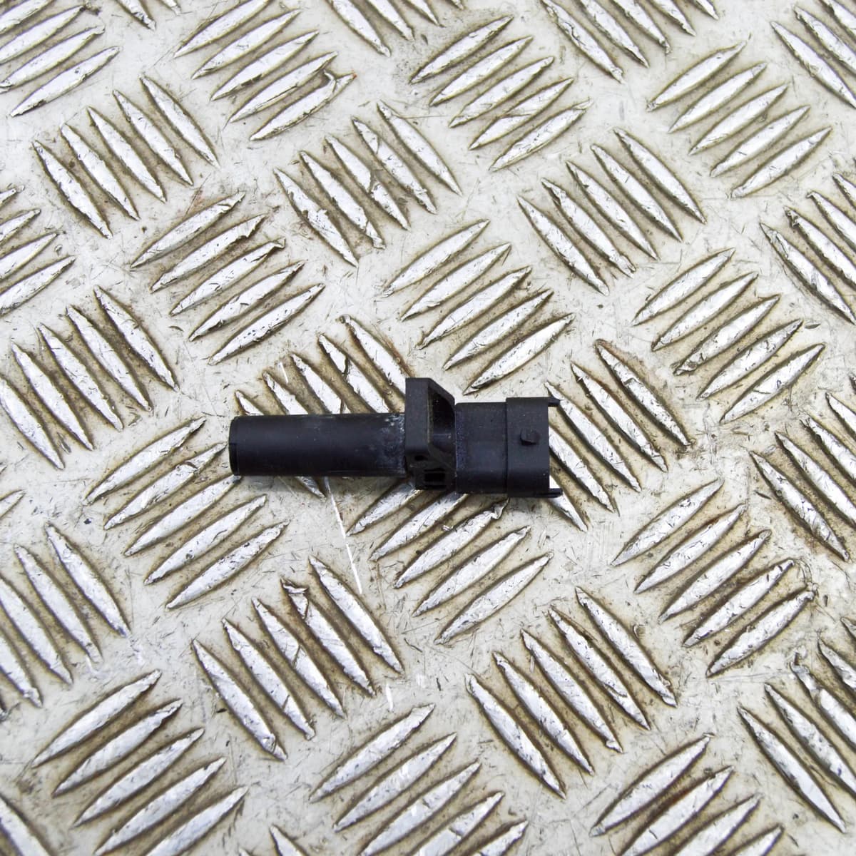 MERCEDES-BENZ S212 E220 Crankshaft Position Sensor A2769050700 2.1D 130kw 2015