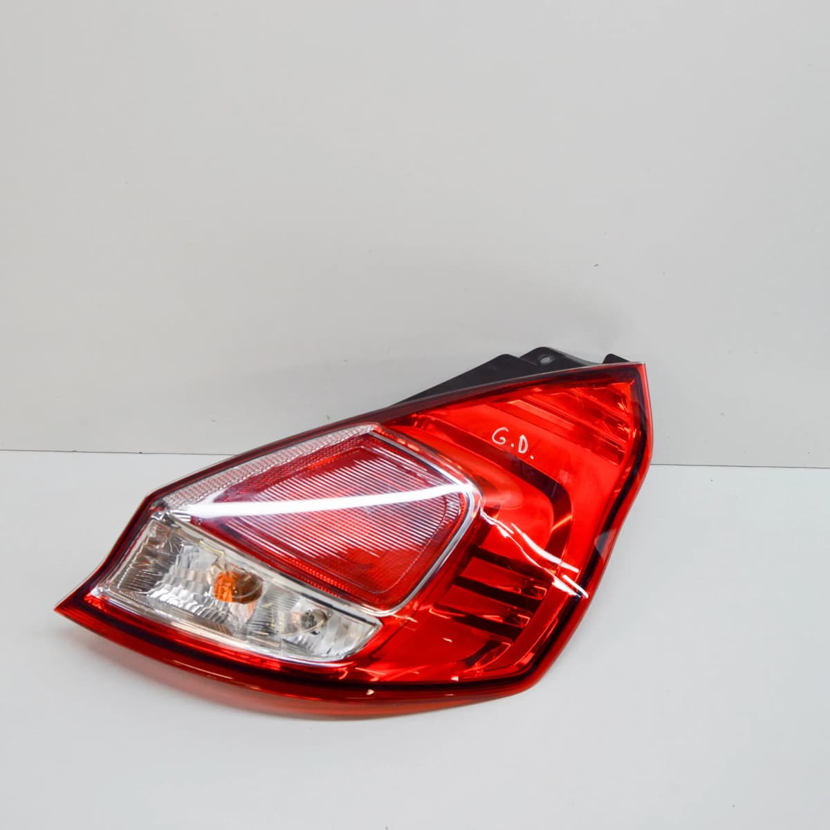 FORD FIESTA MK6 Hatchback Rear Right Taillight C1BB-13404-A 2014