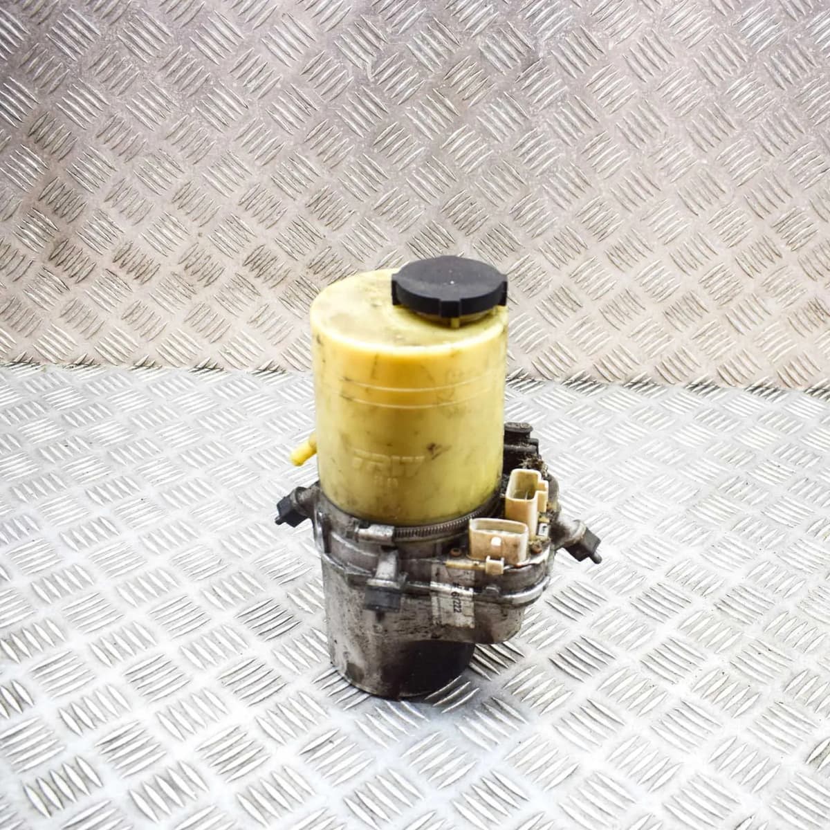 OPEL VAUXHALL SIGNUM Power Steering Pump 93183550 2.20 Petrol 114kw 2004