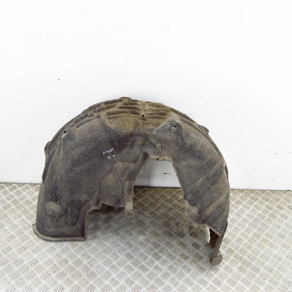 VOLVO V90 MK2 D4 Rear Right Arch Liner 31383357 2.0 Diesel 140kw 2018