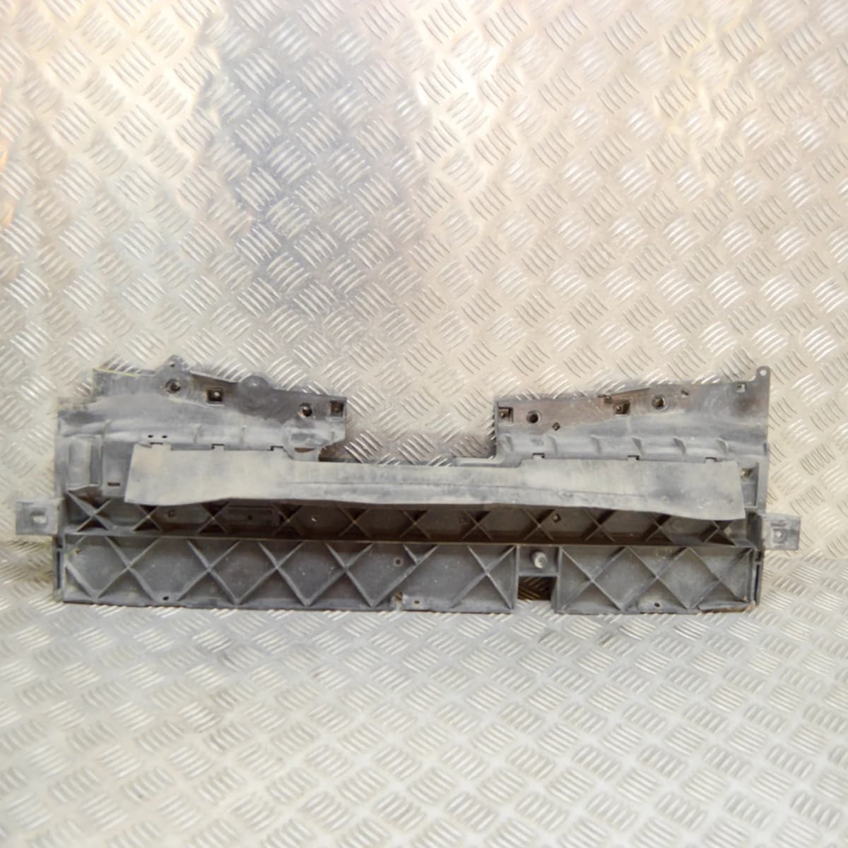 JEEP CHEROKEE KL Upper Slam Panel Frame Part Seal 68161379A 2.0D 103kw 2015