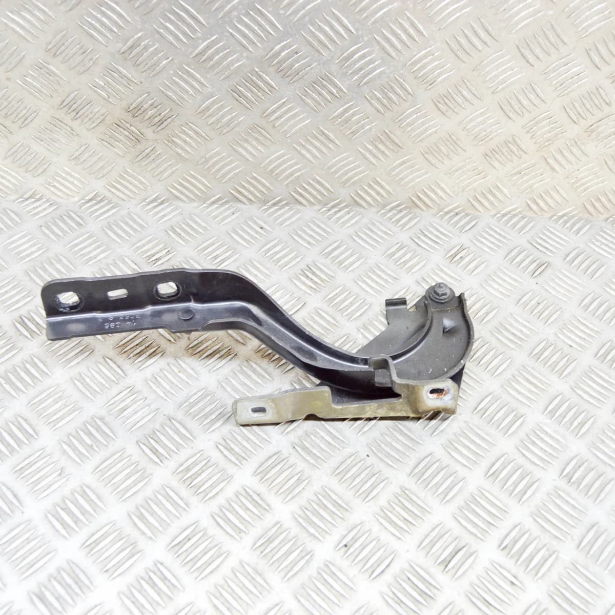 JEEP CHEROKEE KL Front Right Bonnet Hood Hinge 68103056AA 2.0 Diesel 103kw 2015