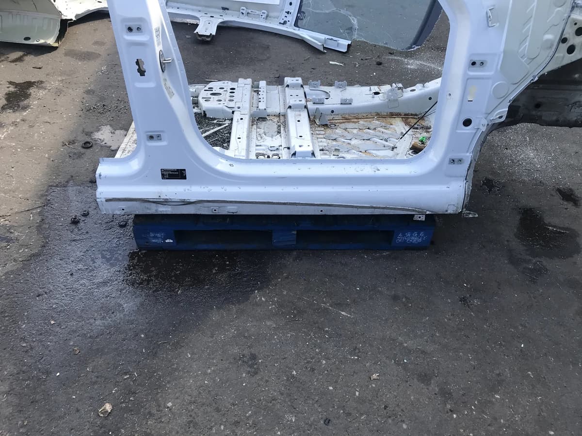 VW ID.3 E11 2021 Right Side Sideskirt