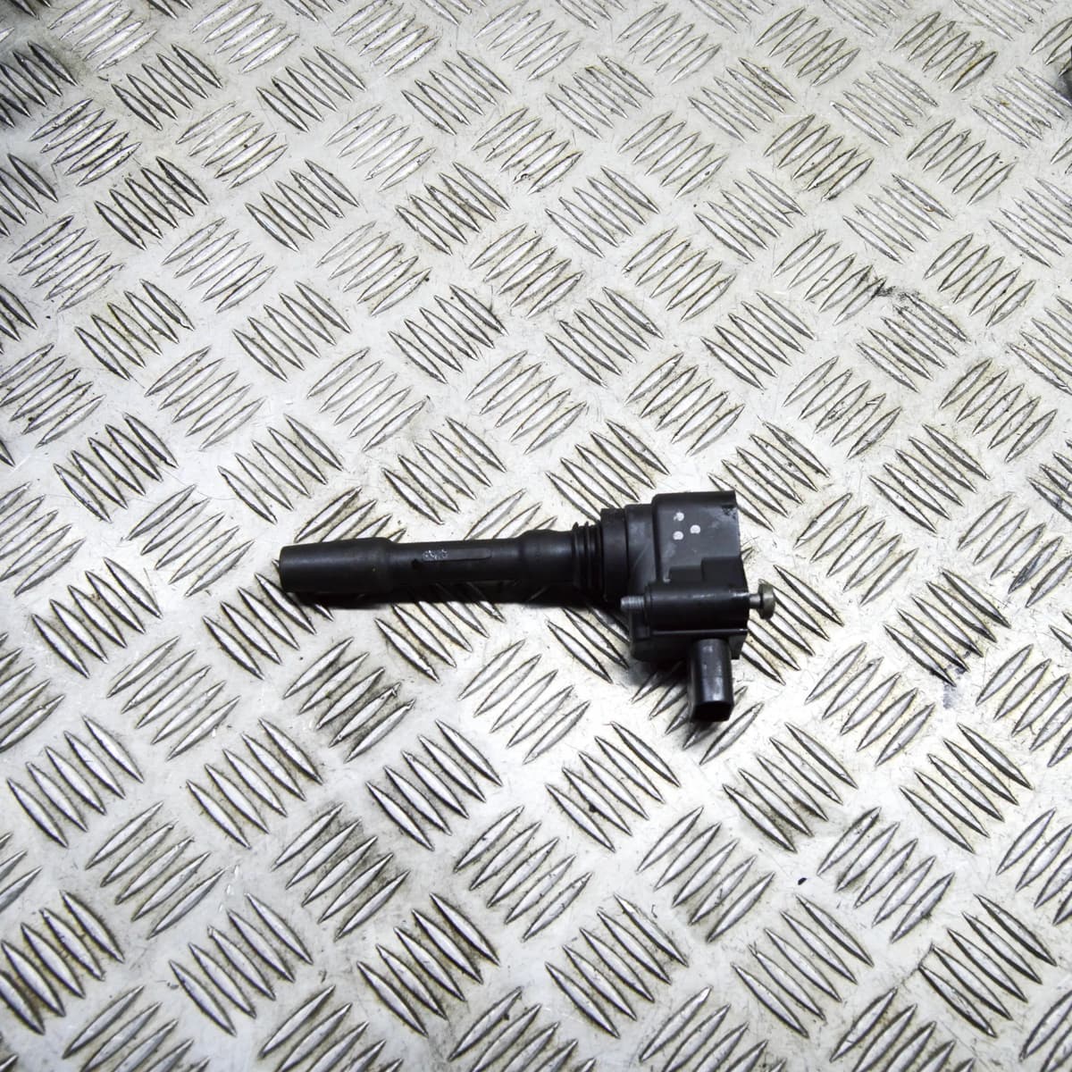 PORSCHE PANAMERA 970 High Voltage Ignition Coil 94660210400 3.0i 309kw 2016