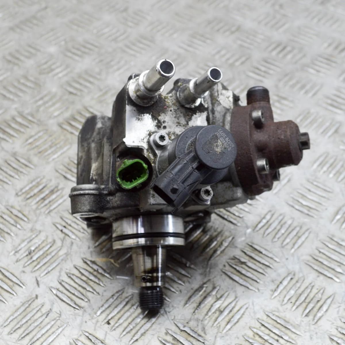 LR RANGE ROVER EVOQUE L538 2.0 D High Pressure Fuel Pump G4D3-9B395-AA 132kw