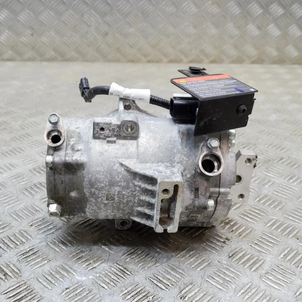NISSAN LEAF ZE1 2022 Air Condition A/C Pump 92600-5SA00