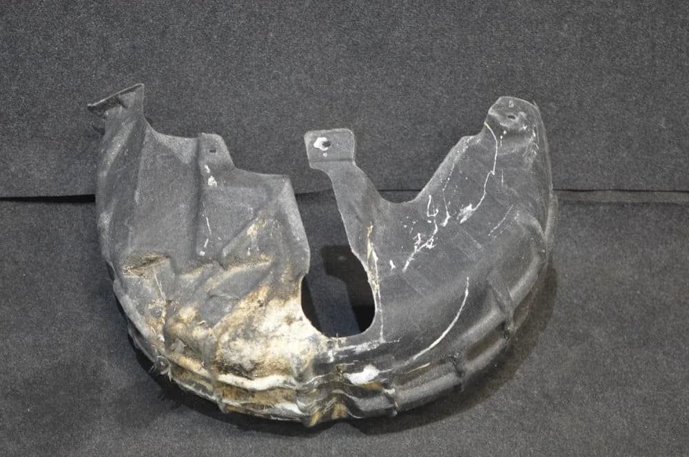 VW JETTA MK6 162, 163 2015 Rear Right Arch Liner 5C6810972D