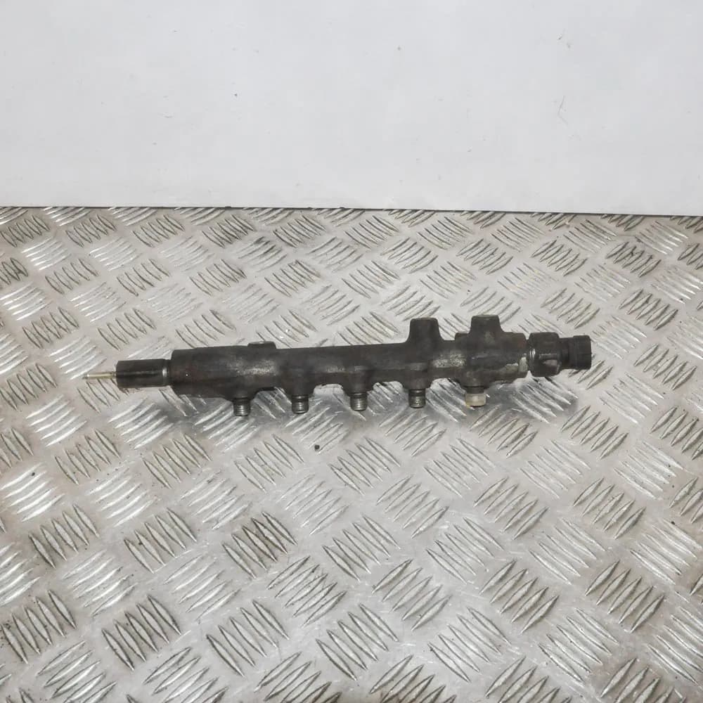 MAZDA 6 Fuel Rail GH1 2.2 MZR-CD 92kw 2009
