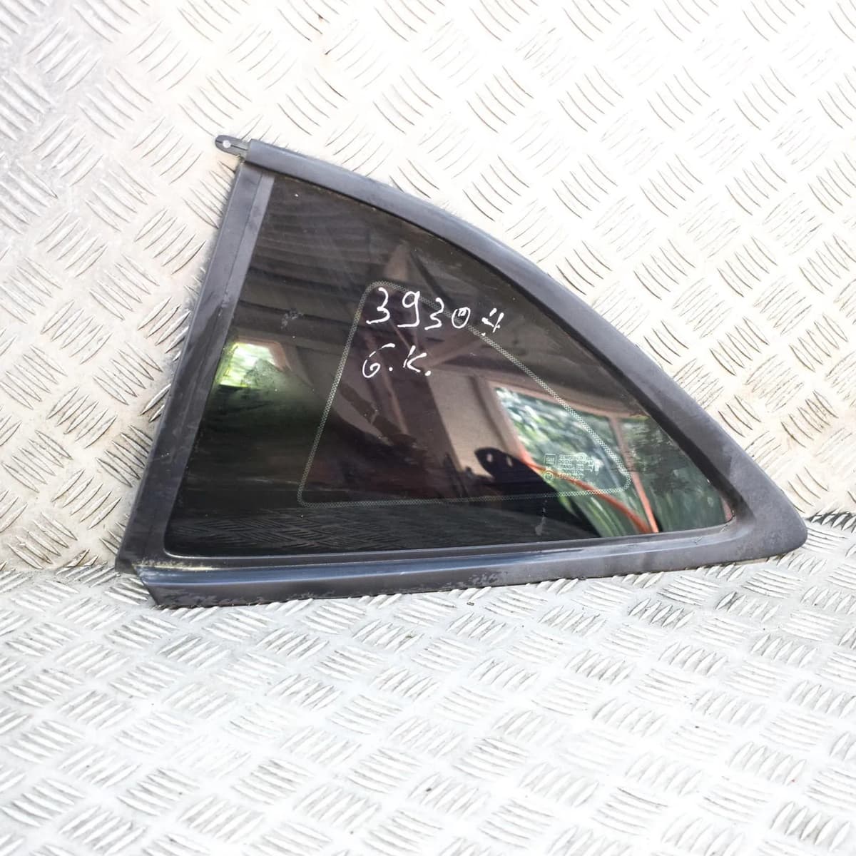 CHEVROLET CAMARO MK5 Rear Left Window Triangle 22854109 6.20 Petrol 318kw 2010