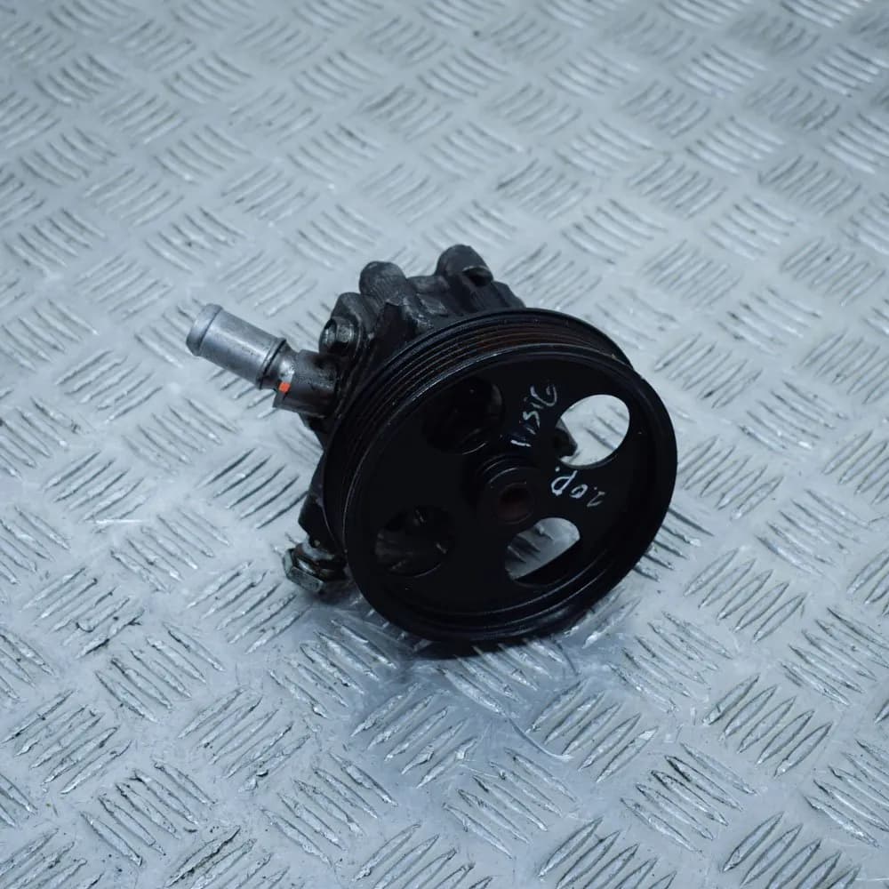 OPEL VAUXHALL Insignia 2.0 Diesel Mk1 Power Steering Pump 55563329 2009