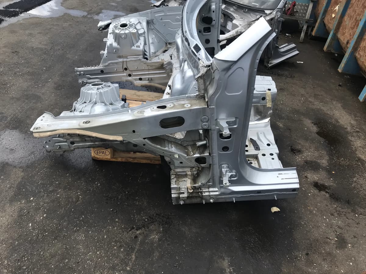MERCEDES-BENZ EQC 2020 Front Left Quarter Panel