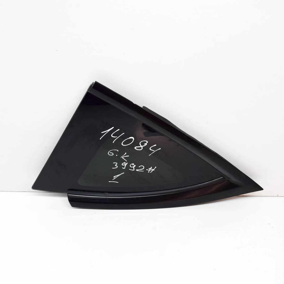 TESLA MODEL Y Rear Left Quarter Window Glass 1600808-00-A 43R-011569 AS3 2021