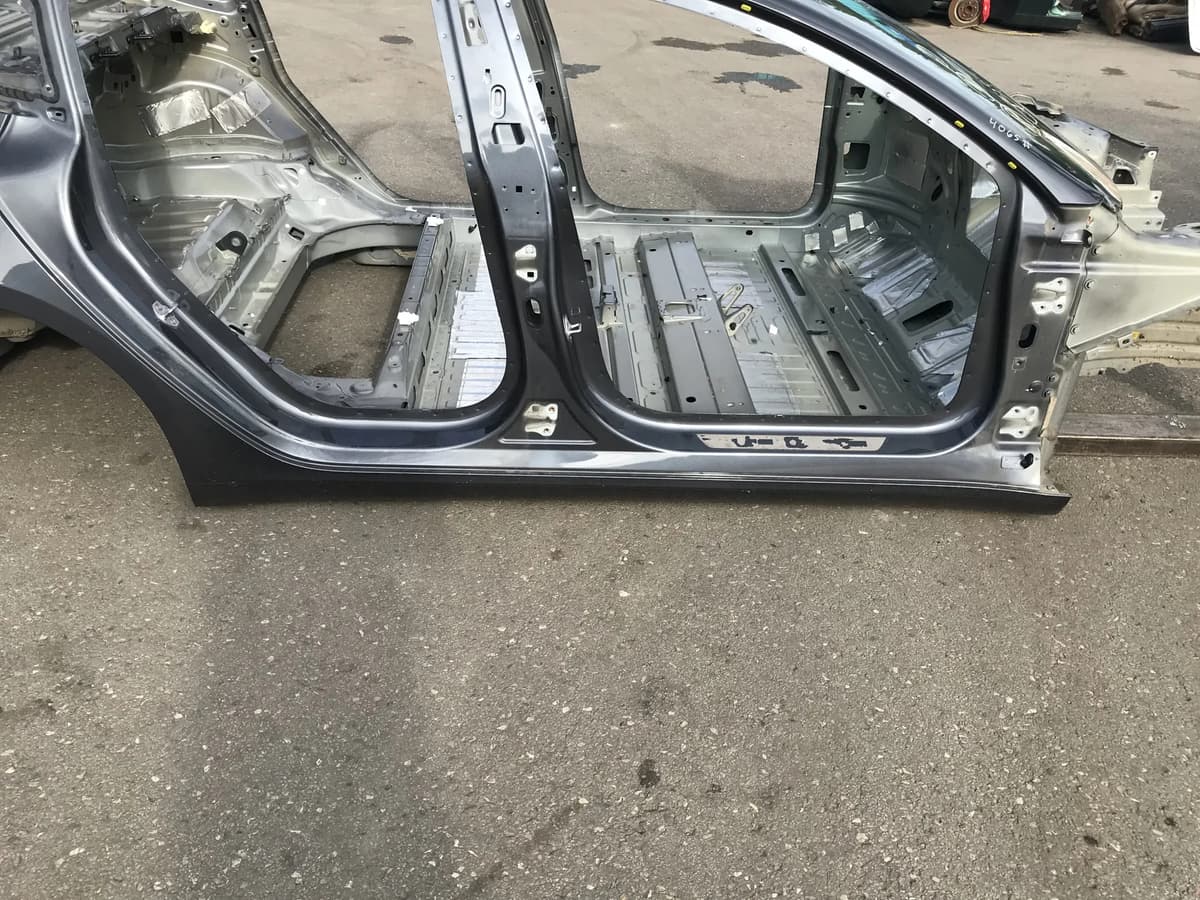 TESLA MODEL 3 2021 Right Side Sideskirt
