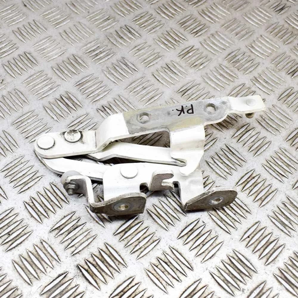 MASERATI GRAN TURISMO M145 Front Left Bonnet Hood Hinge 81082700 4.7 Petrol 2012