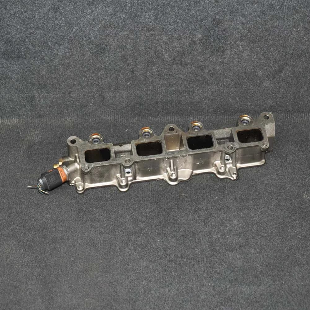 Volkswagen Tiguan 5N Intake Manifold 4D0971993 1.4 Petrol 110KW 2008