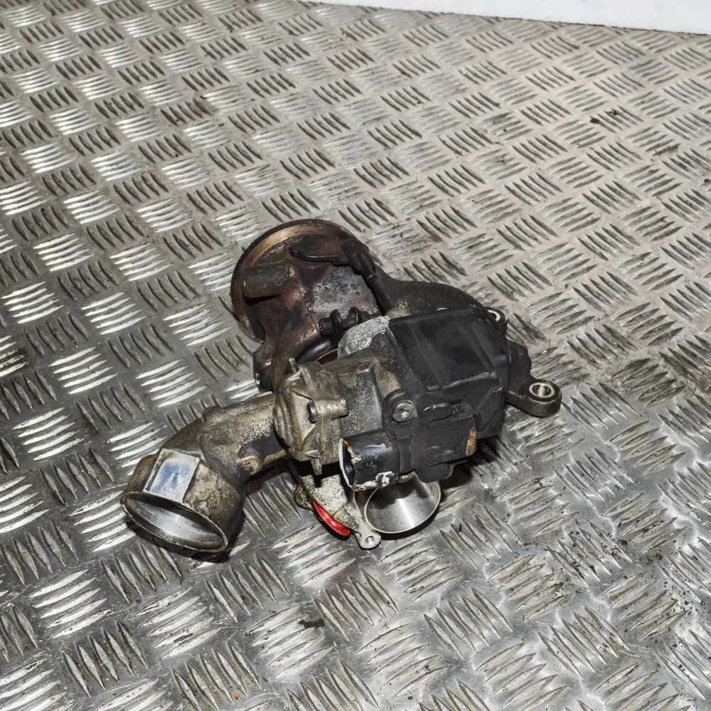 Seat Leon 5F Turbocharger 04E145721L 1.2TSI 81kw 2016