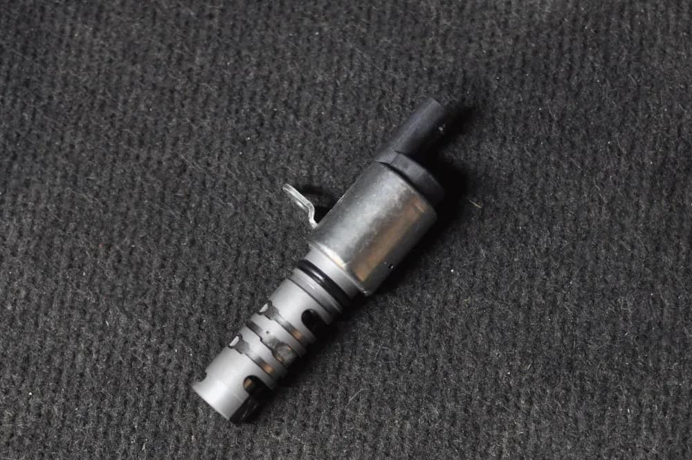 VOLKSWAGEN JETTA A6 Camshaft Control Valve 04E906455D 1.4Hybrid 110kw 2016