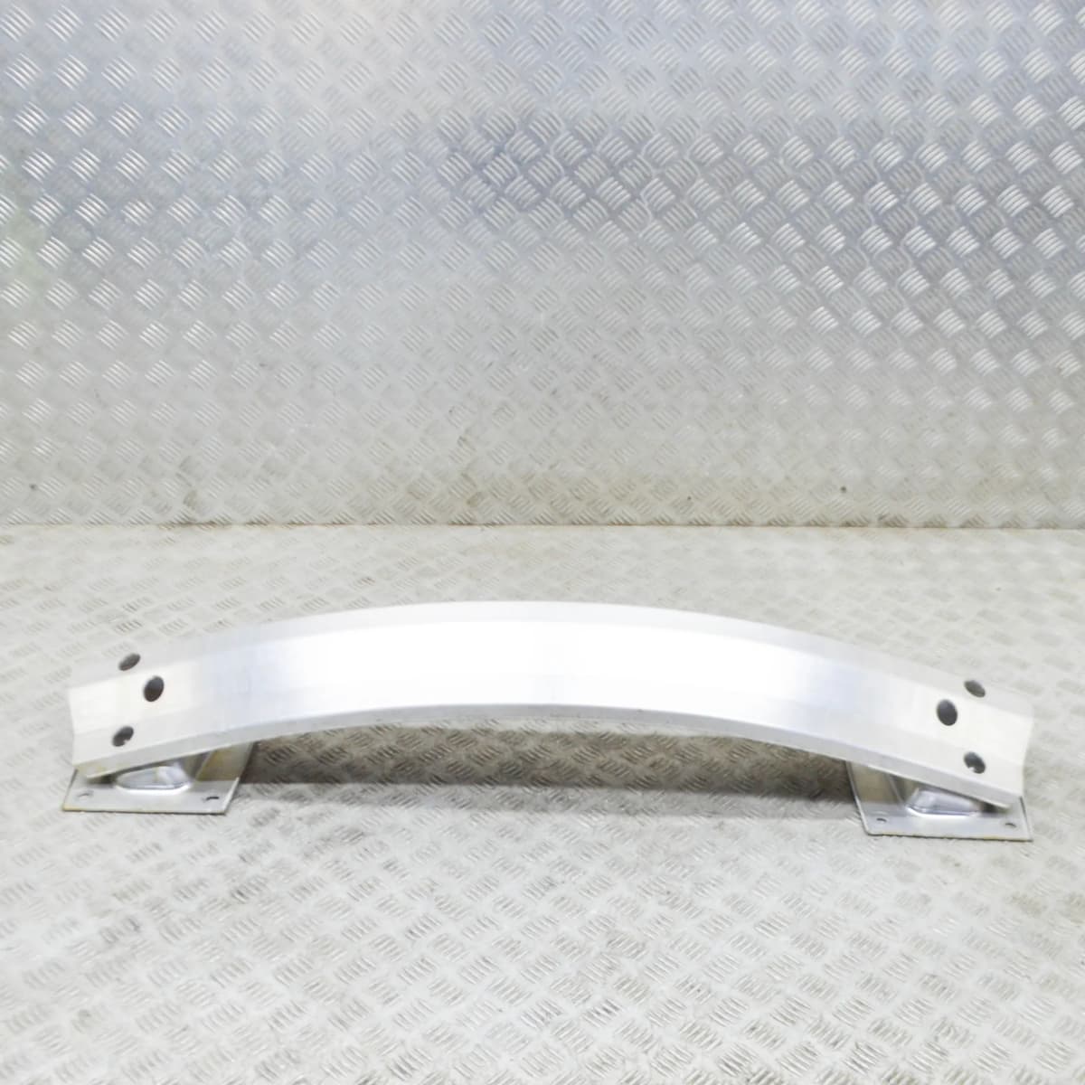 TESLA MODEL 3 Rear Crash Reinforcement Bar 1095314-00-C Electricity 2019