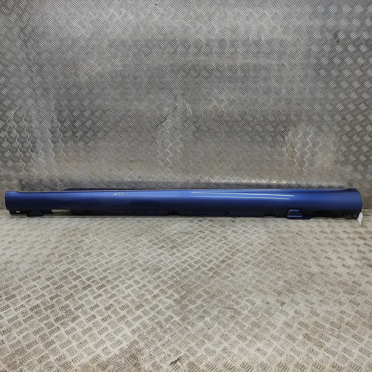 MERCEDES-BENZ C W205 Left Side Plastic Sideskirt Cover A2056907102 2015 21674267