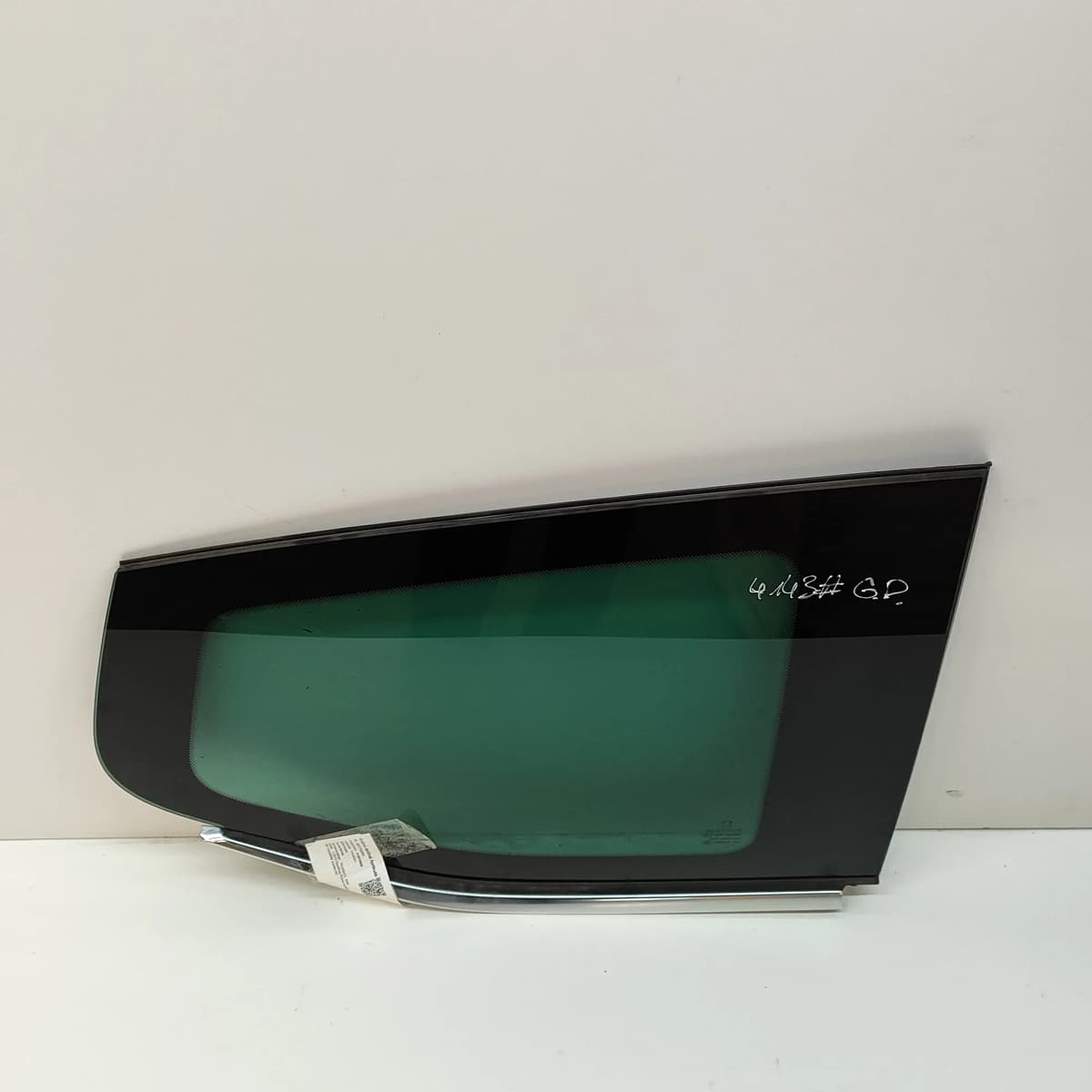 PEUGEOT 5008 T87 Rear Right Quarter Window AS3 43R-002092 9684810580 2013