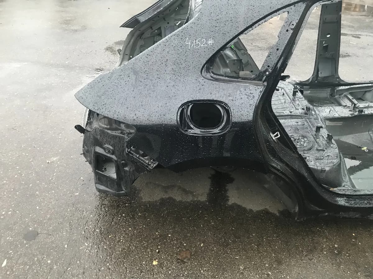 PORSCHE MACAN 95B 2016 Rear Right Quarter Panel