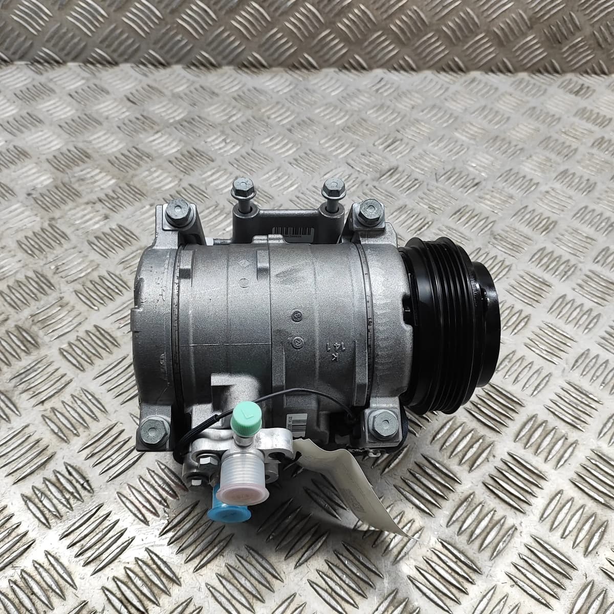 IVECO DAILY Mk6 A/C Air Condition Pump 504388828 3.0 Diesel 150kw 2019 22039227