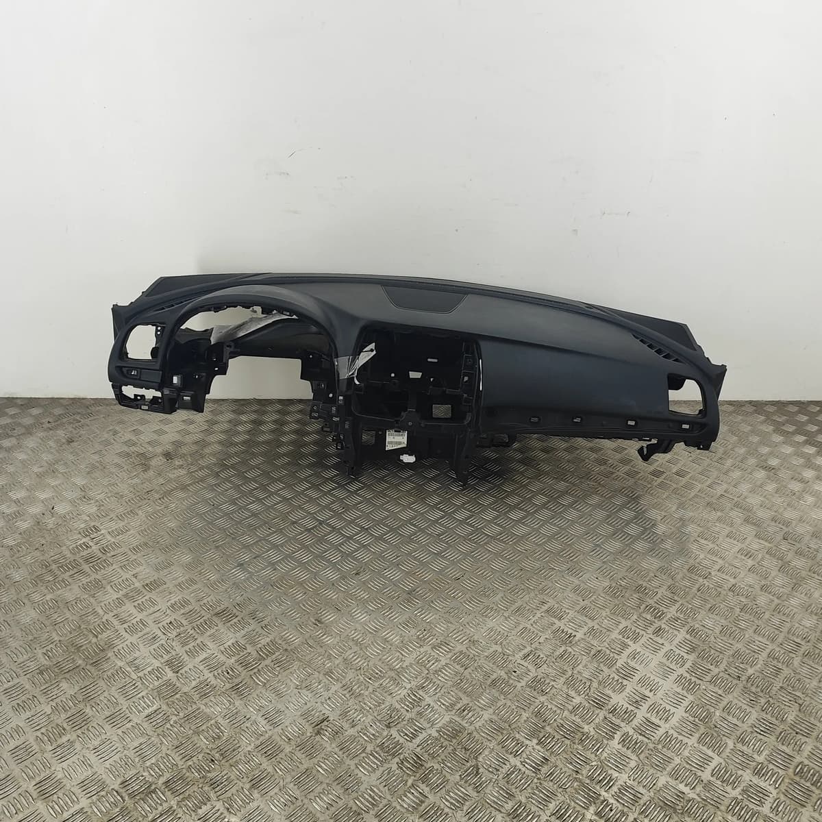 MAZDA 6 Estate GJ Dashboard LHD GHP9-60-400-C 2.2 Diesel 110kw 2012 22044485