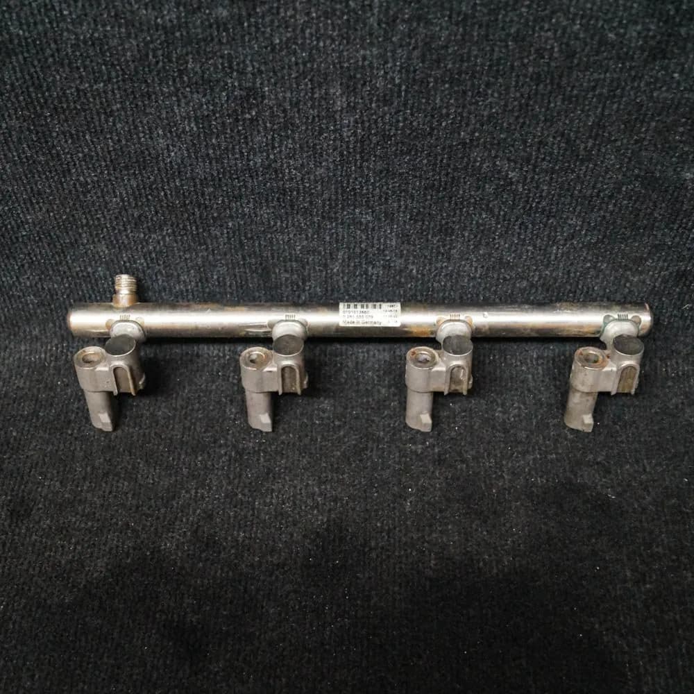 JAGUAR XF Fuel Rail X250 5.0i 375kW 8W93-9G802-AF 0261555079 2012