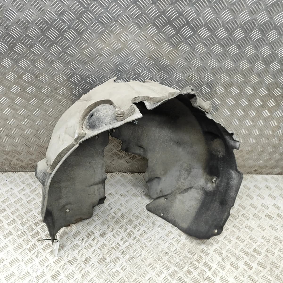 JAGUAR I-PACE X590 2019 Rear Left Arch Liner J9D3-279D23-AC