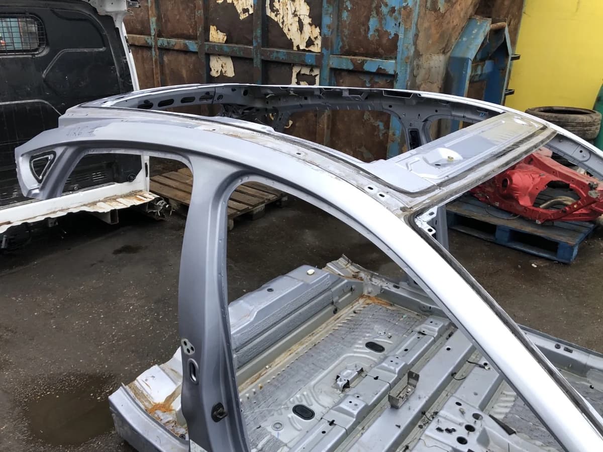 FORD USA Mustang Mach-E 2022 Roof