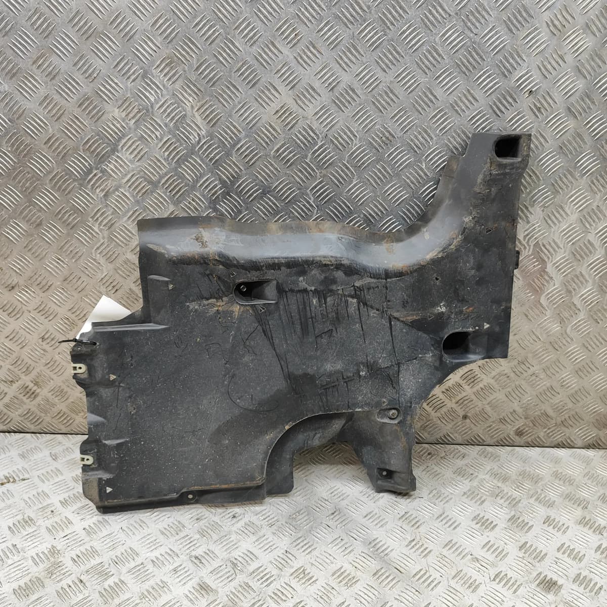 BMW 5 Touring G31 Right Side Underbody Cover 7441180 3.00 Diesel 195kw
