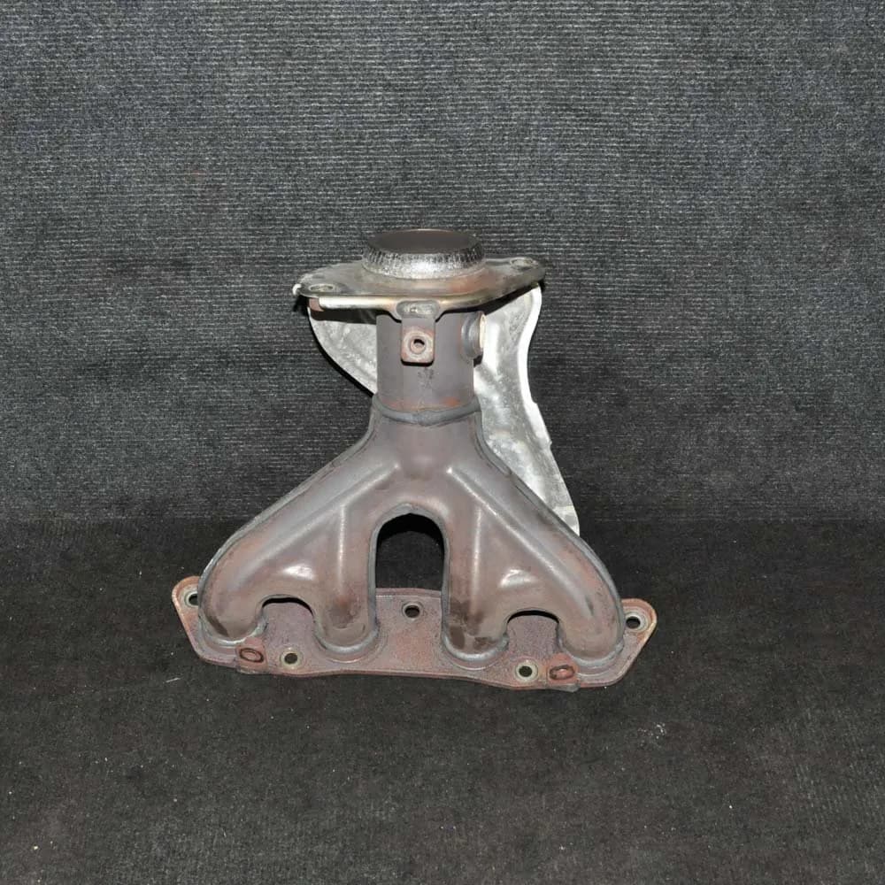 Toyota RAV4 XA40 Exhaust Manifold 2.0 Petrol 111kw 2015