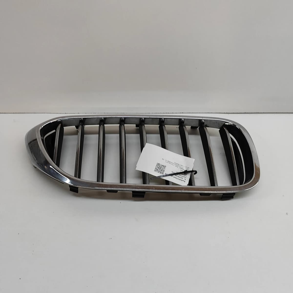 BMW 5 Touring G31 Front Right Radiator Grille 7473702 3.0D 195kw 2018 22762730